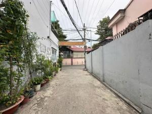 Chủ cần tiền giảm sốc bán gấn nhà 2 tầng BTCT nhỉnh 4 tỷ.